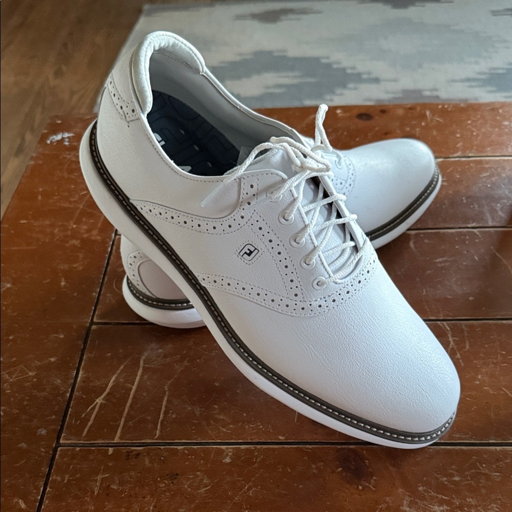 FootJoy Traditions